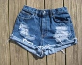 Vintage Gap high waisted distressed shredded cuffed cutoff shorts size 10
