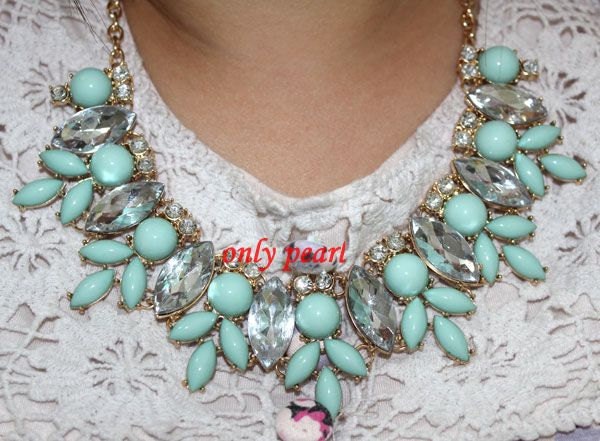 5 colors Bubble Bib Necklace, Handmade Bubble Jewelry Bib Necklace Statement Necklace(629-mint green )
