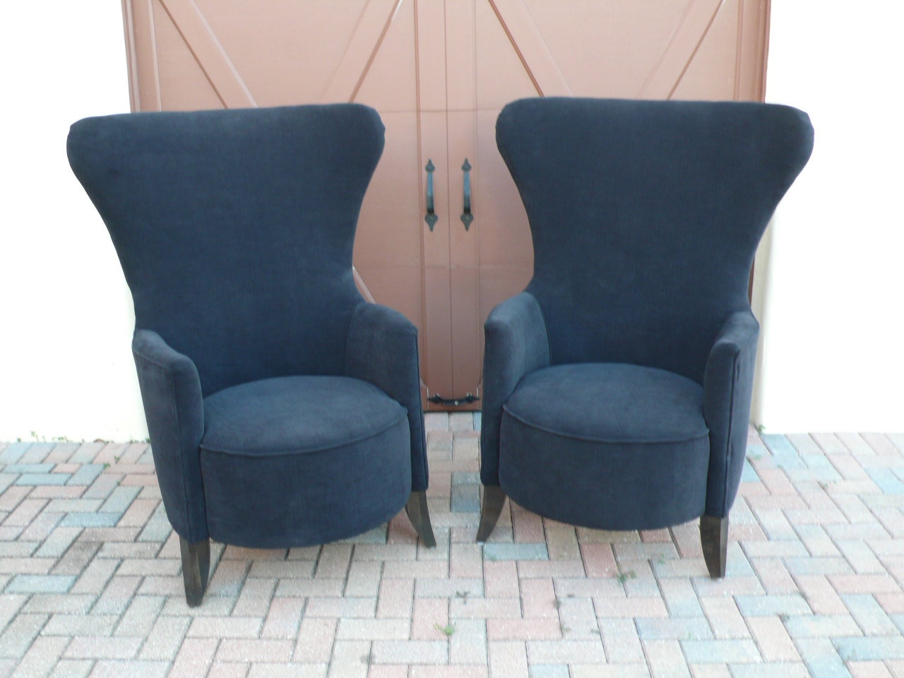 Curved round back arm chairs blue velvet