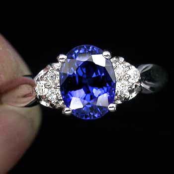 The Ring Stone Silver 925 Sterling Blue Sapphire 2.35 G.