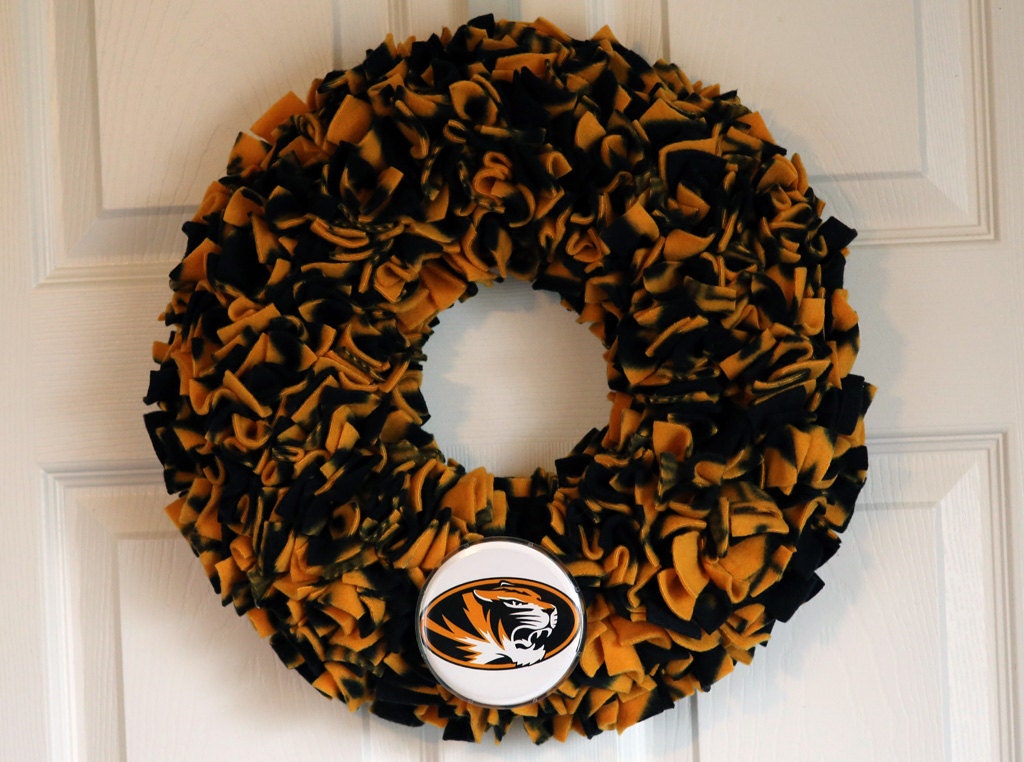 Spring Clearance Sale --- 15" Handmade Fleece Rag Wreath --- The University of Missouri Tigers --- Ready to Ship