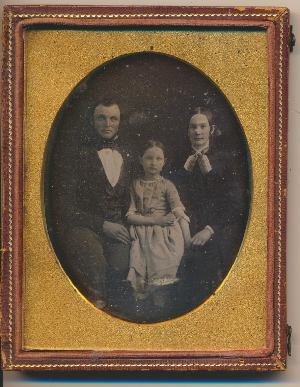 Quarter Plate Daguerreotype Family Portrait mid 1840s