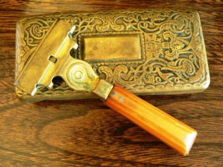 vintage men ...Stunning BRASS RAZOR case and Bakelite Handle Razor ...