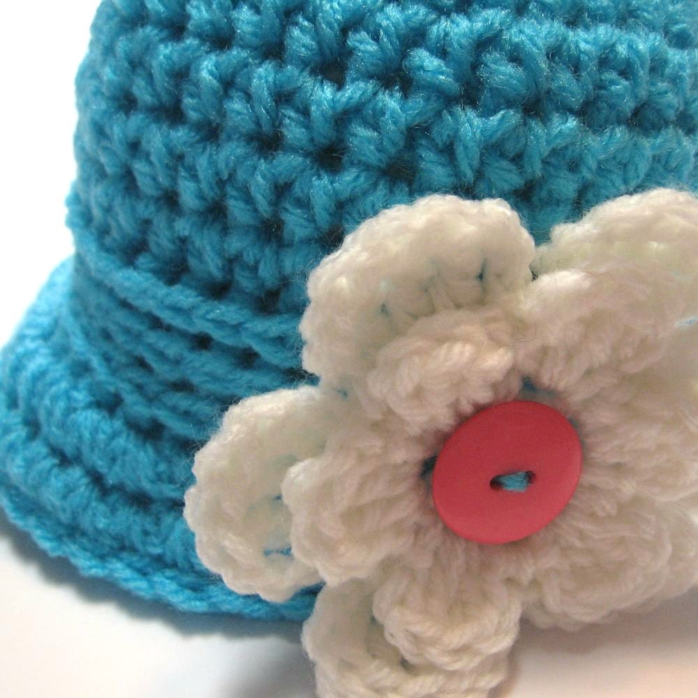 Baby girl newsboy hat with flower.  READY TO SHIP.  0 to 3 month photography prop for baby girl.  Spring hat for infant girl.