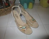 Vintage 1950s Lucite Heels Peep Toe Slingback with Flower Petal Detail