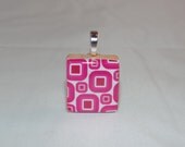 Modern Pink Geometric Pattern pendant