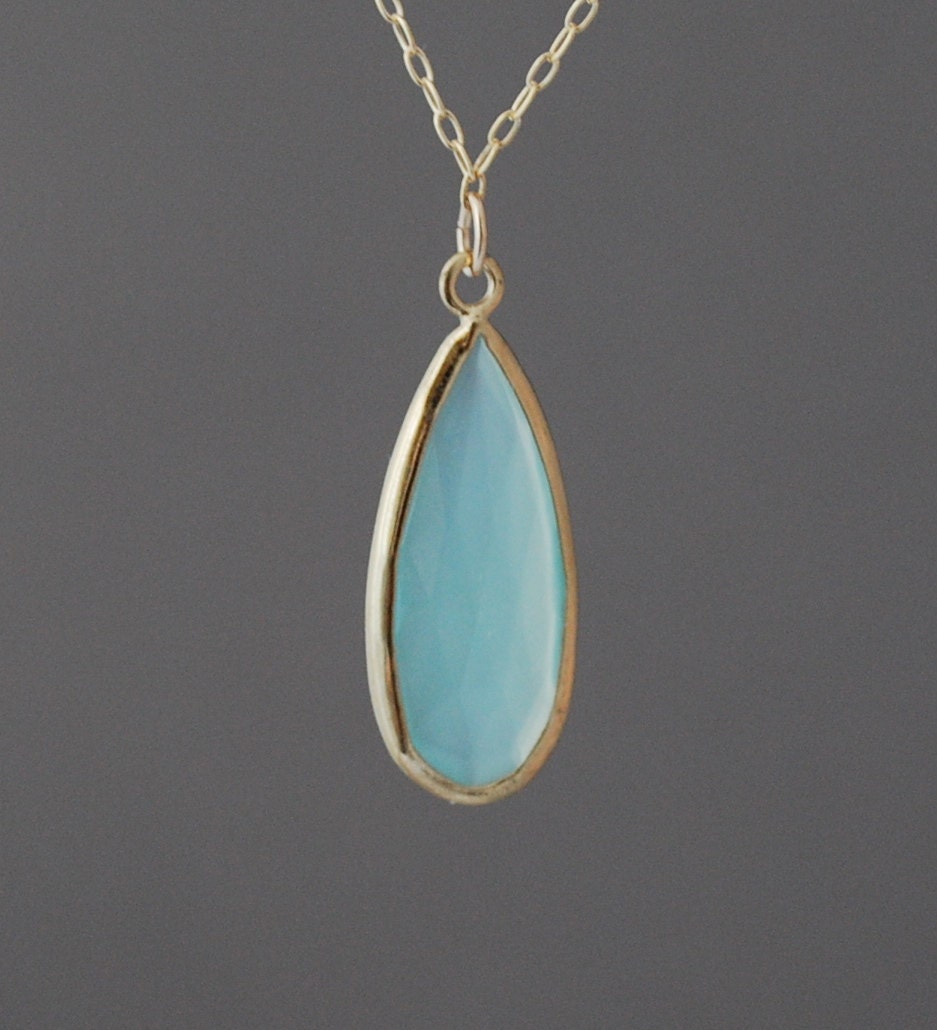 Long Chalcedony Stone Bezel Set Gold Necklace