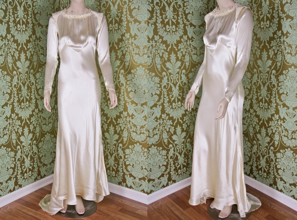SALE /  wedding gown / 30s wedding dress