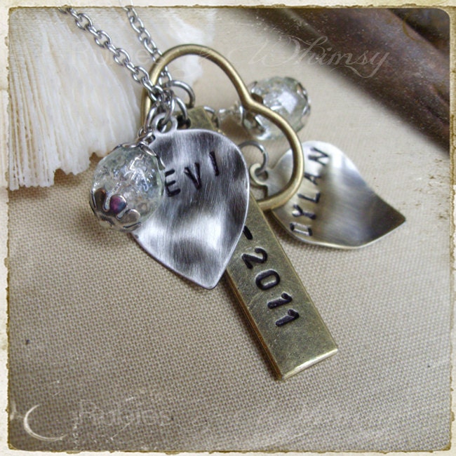 Mothers Love - Personalized Gift for Mother, grondmother gift, Mother in Law, Mothers Day Gift, New Mom necklace by rubiesandwhimsy