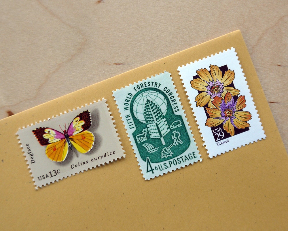 Vintage unused - Butterfly Garden - postage stamps to post 5 letters - or use in scrapbooking and crafts