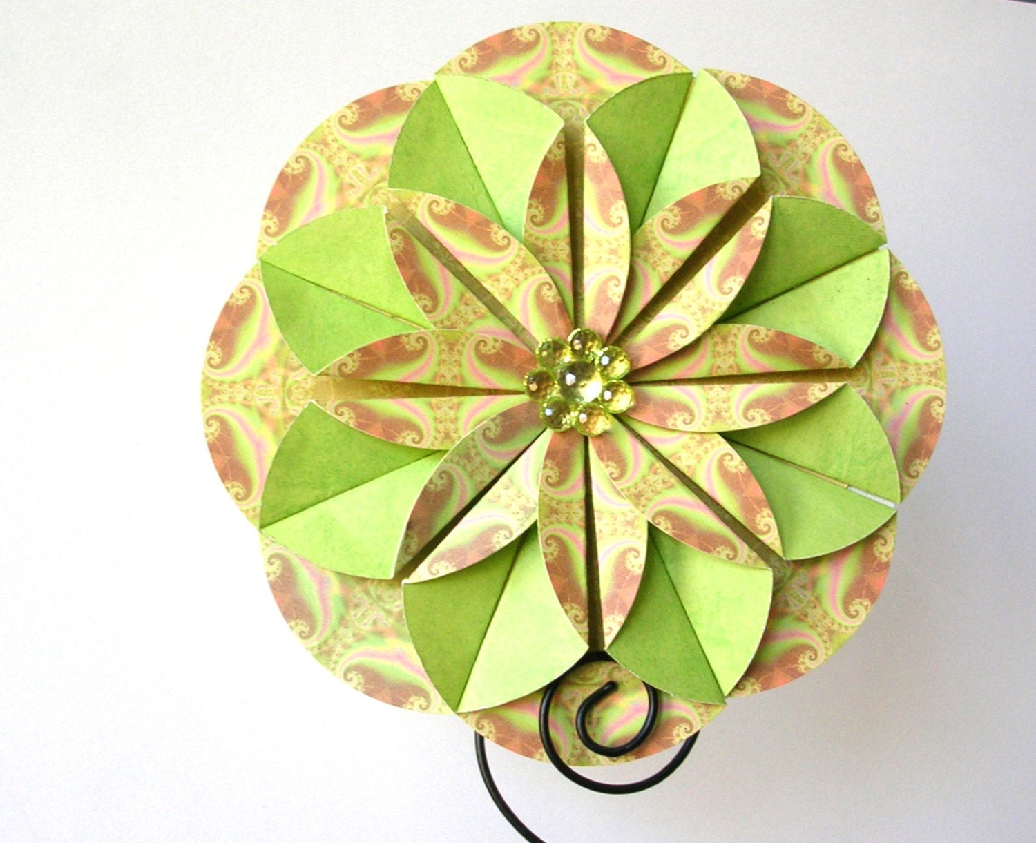 Round Origami Greeting Card -  Soft Yellow and Pink Tea Bag Folding Flower