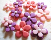 Fondant Flower in Double layered FLOWER POWER design