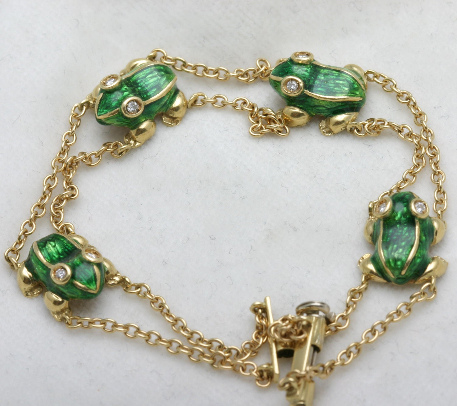 Estate 18k yellow gold FROG Bracelet green by DaniellesCollection