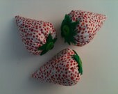 Set of 3 valentines gift Strawberries handmade sachets filled with French dried lavender flowers, ornament. Valentine or Wedding party favor