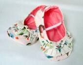 Creamy White & Pink Baby Girl Birdie Ruffle Ballerina Flats
