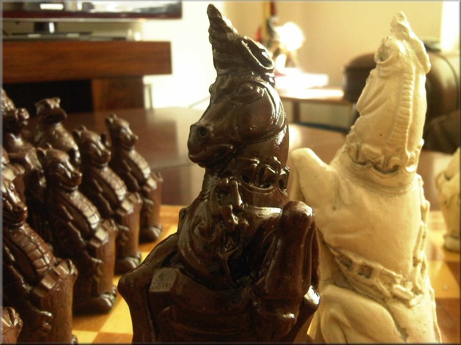 Large Commemorative Royal Beasts chess set plus Board Queens Coronation Edition. Deep Walnut and Sandstone.