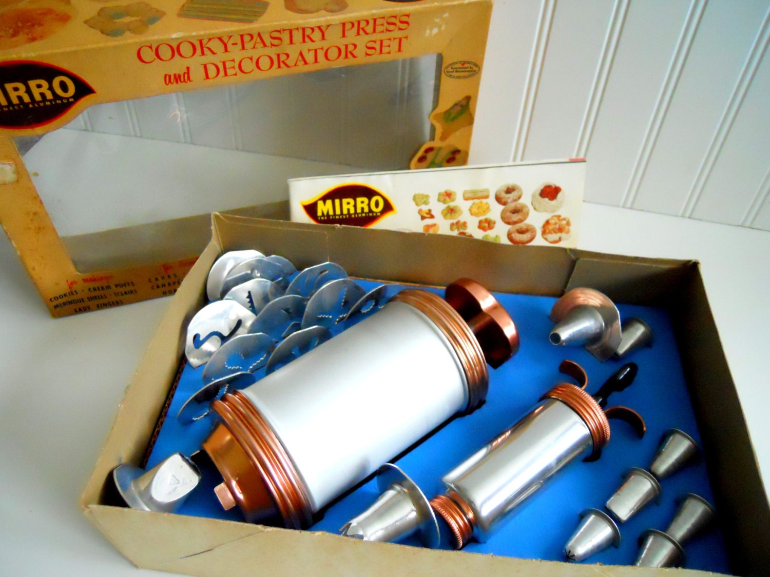 Mirro Cookies/ Pastry and Decorating Presses . Two Presses. Original Box. 1950's