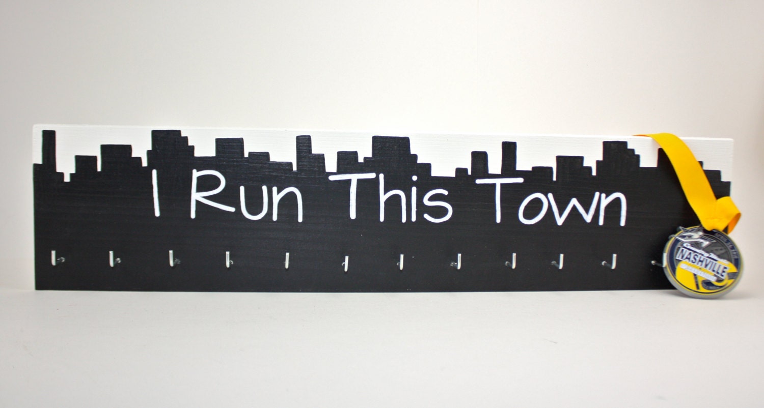 I Run This Town Medal Holder (Large)