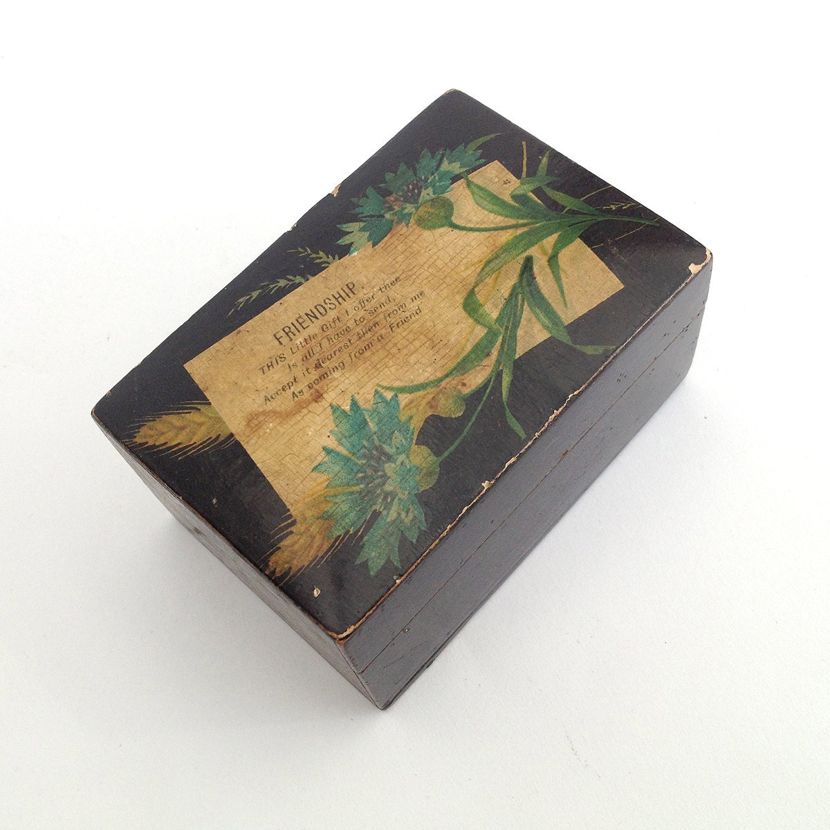 A little vintage wooden friendship box, a gift for a dear friend, 77 x 52 x 38 mm, 3 x 2 x 1 1/2 inches