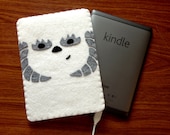 Wampa Kindle Cozy
