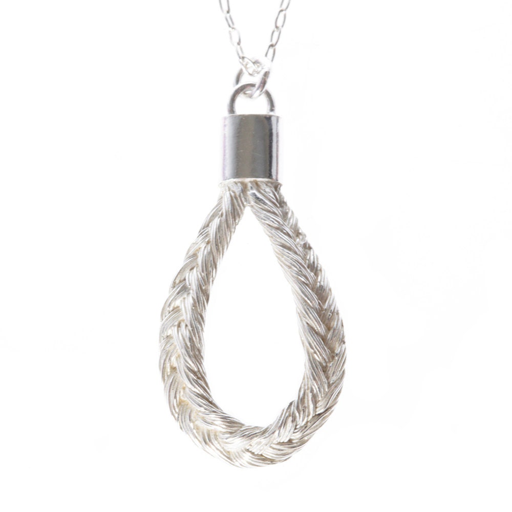 Fishbone Plait Teardrop Pendant (silver)