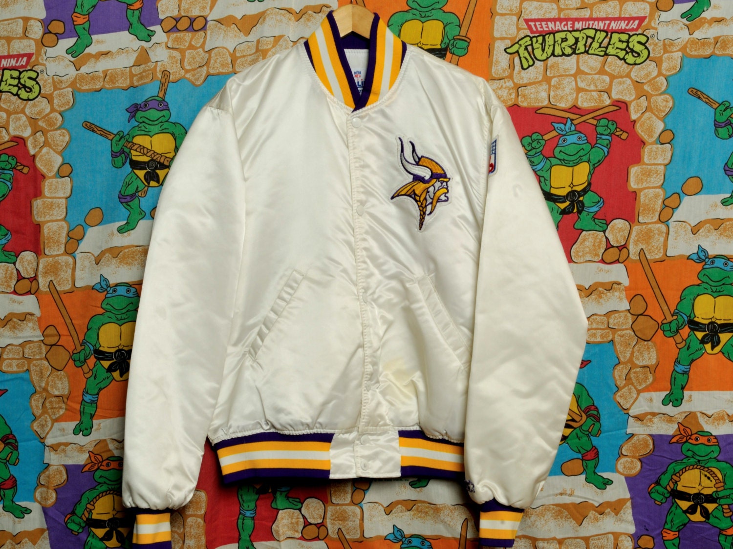 Minnesota Vikings Starter Brand Jacket Size L