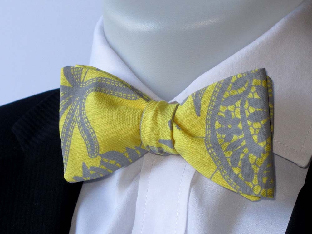 Mens bowtie -  Lemon "lark sovereign" fabric by Amy Butler
