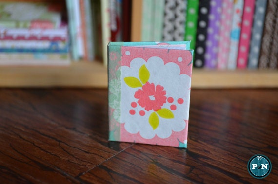 Miniature Sketchbook (S) - 'Minty Flowers' with blank pages (MSD/Tiny sized) for dolls