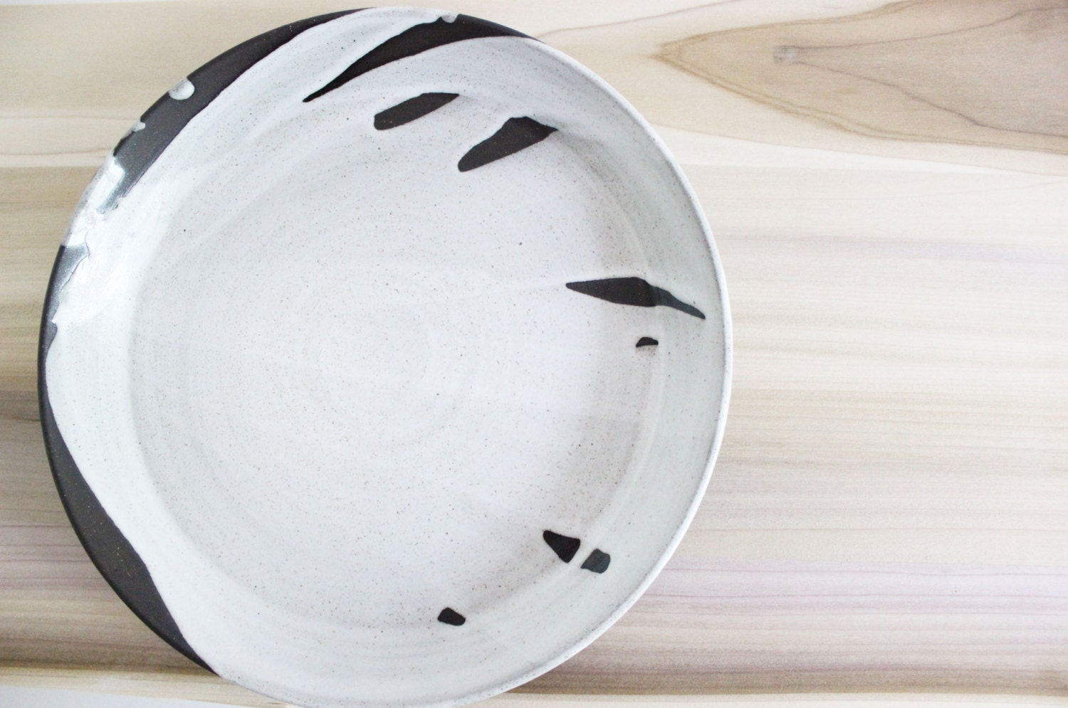 Modern "flow" pattern ceramic platter, pottery serving plate dish with unique design, 9.75 in.
