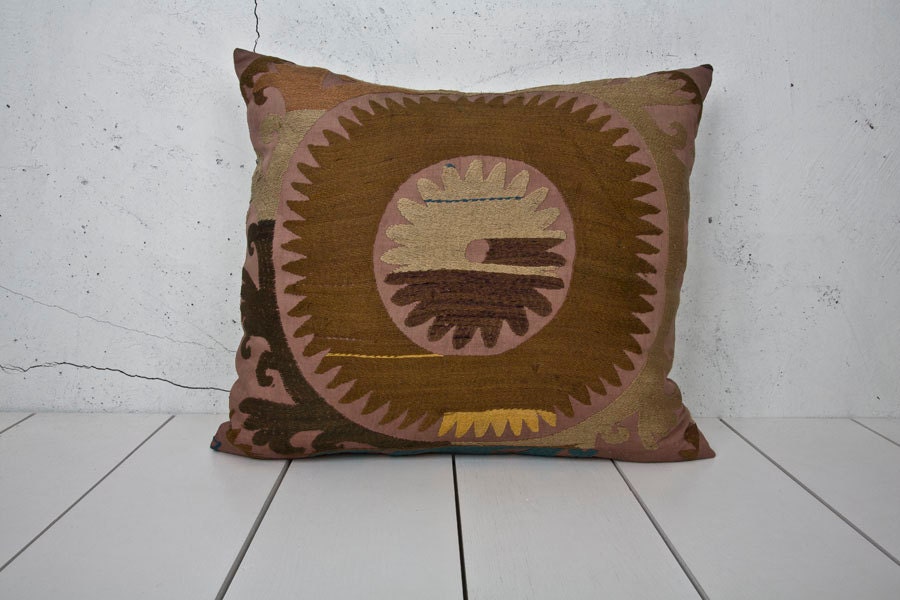 handmade vintage suzani pillow cover - 20.87" x 23.23" - FAST shipment with UPS - 03470-98