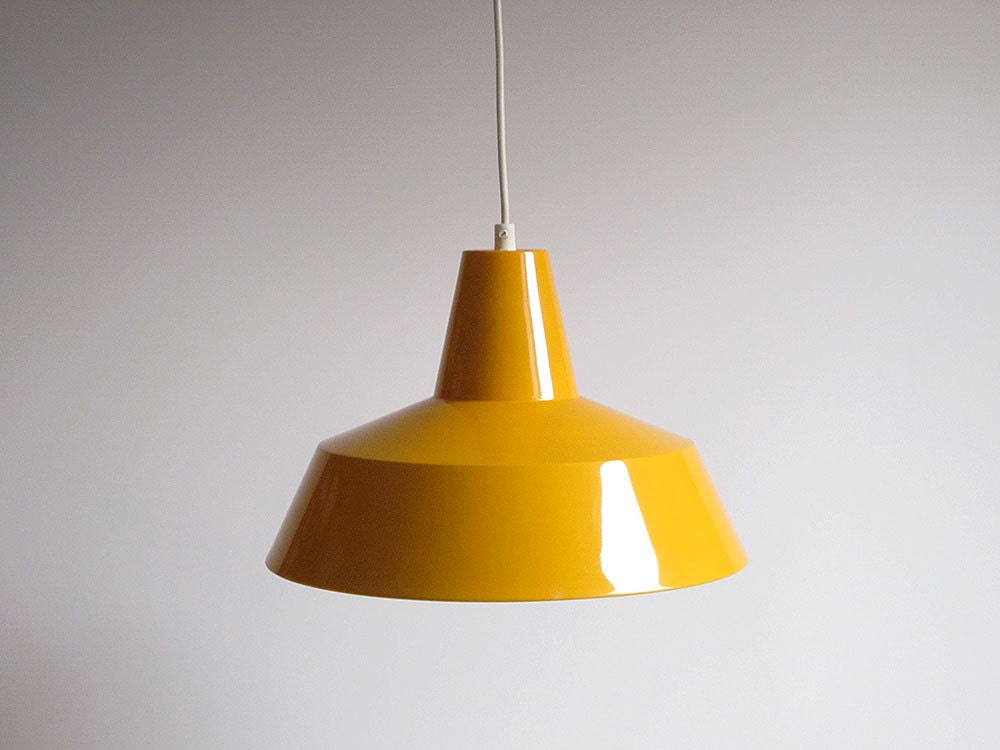 Louis Poulsen 'Arbejdspendel' style Industrial Enamel Pendant Lamp