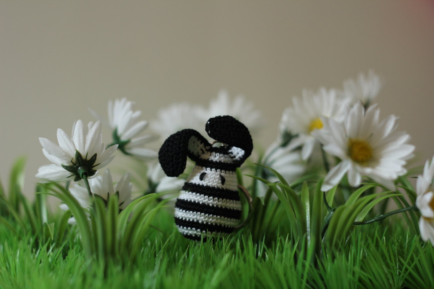 Rabbit key chain (crochet) - Ready to ship