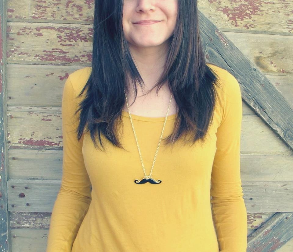 Black Mustache Necklace Trendy Jewelry for Her, Le moustache coquette pendant, Chic Outfit