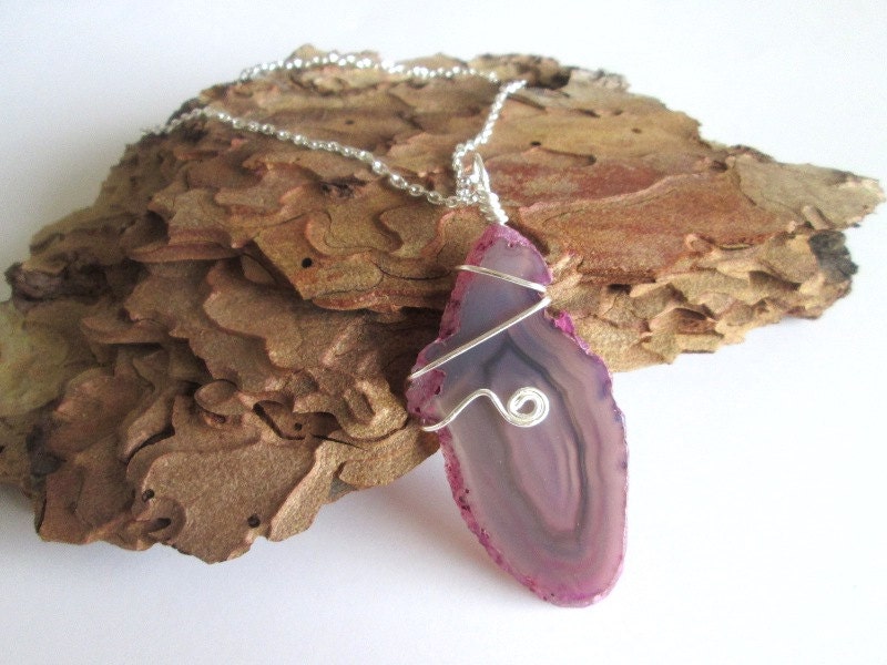 Wire wrapped pink and purple Agate pendant necklace
