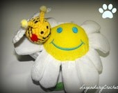 Cat Toy - Crochet Bumble Bee Catnip Toy - Jingle Ball Toy