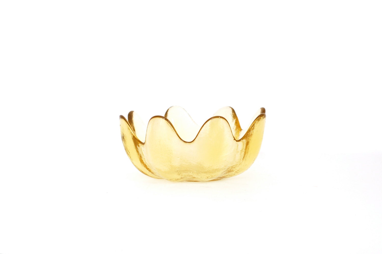 Pretty Vintage Yellow Scalloped Dish