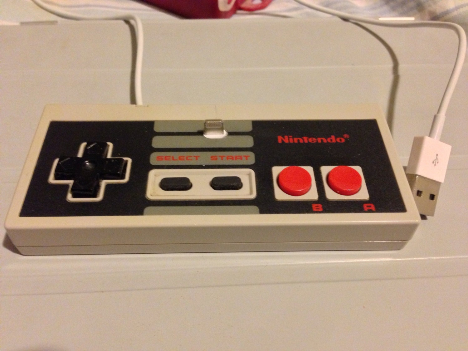 NES controller charging, syncing Dock for iPhone 5, iTouch and iPod Nano