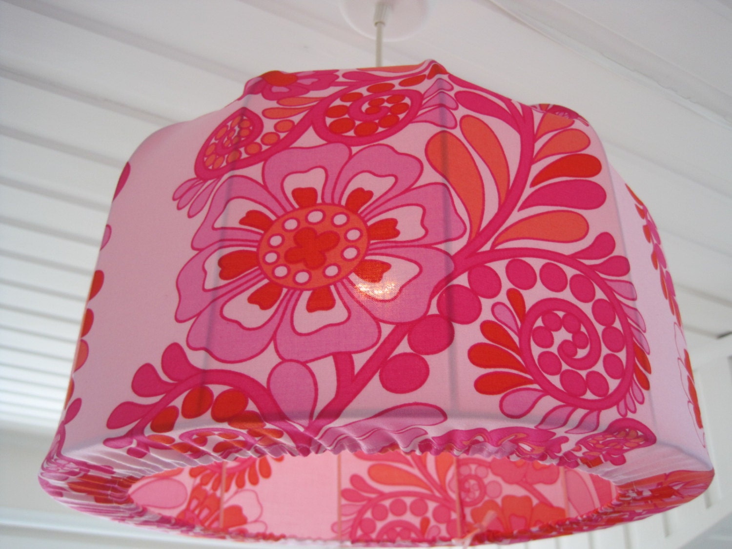 Lampshade, Pendant light , Flowers in Retro fabric
