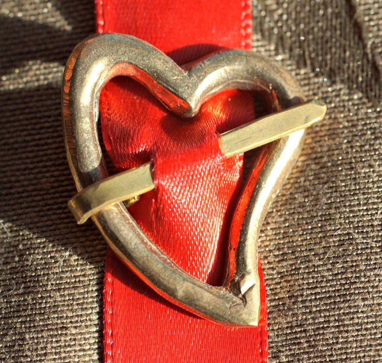 Cast Golden Bronze Medieval Heart Brooch