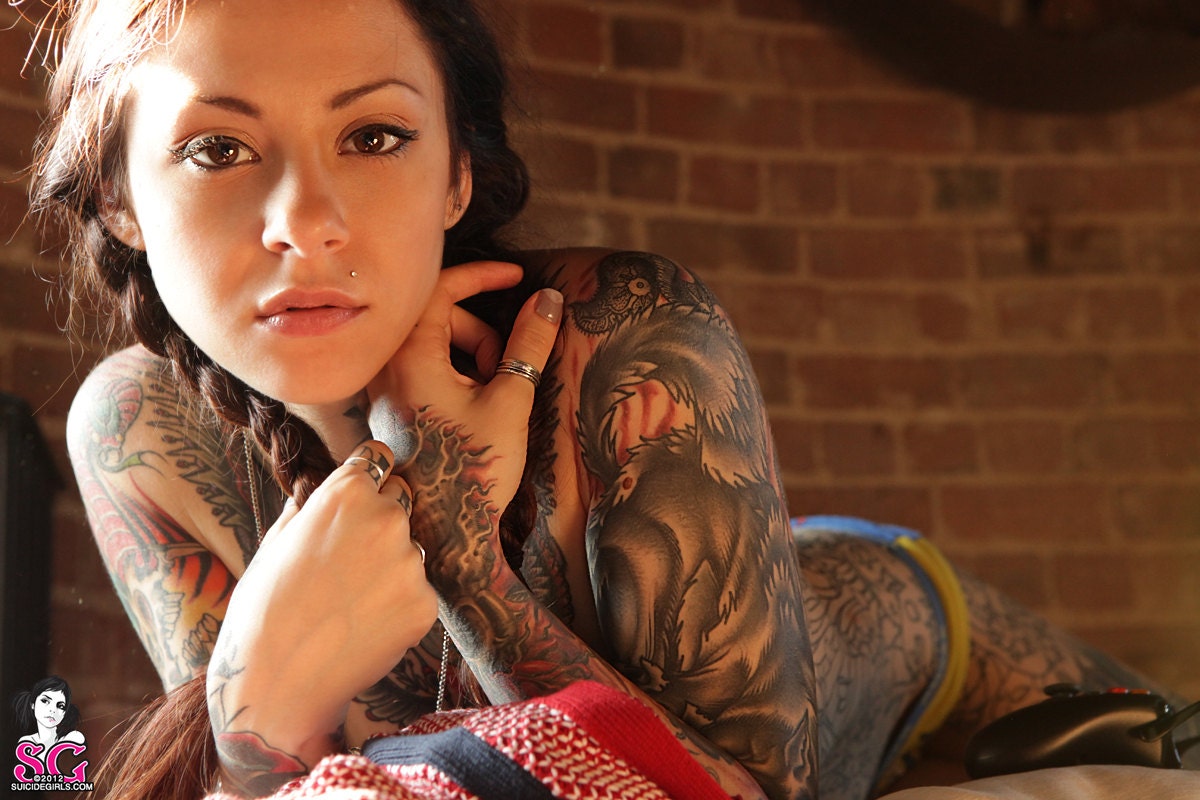 SUNDAY - Gogo Blackwater print