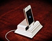 The White "mini Monument Stand" docking station for iPhone, iPad mini, Kindle Fire, Galaxy Tab and other Android tablets and phablets