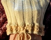 Woman's Ribbed Shrug with Bobbles