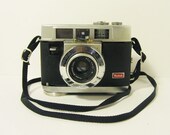 Vintage 1960's Kodak Motormatic 35 Camera