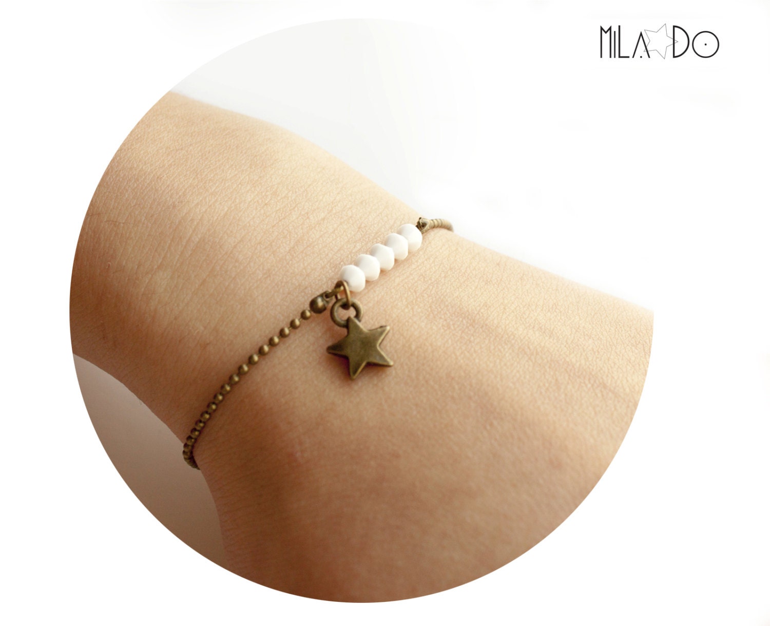 Eléa Bracelet - Milk white Swarovski bicone Crystal beaded bar brass star bracelet - Friendship bracelet - Modern & Minimalist