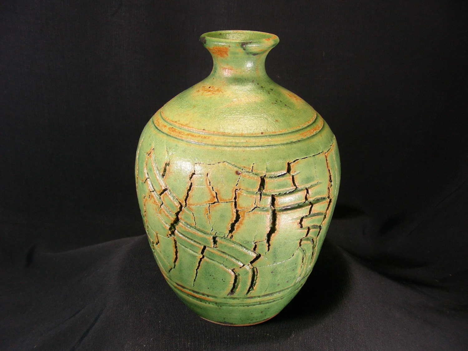 ChingWenArts Studio Pottery Art Stoneware Vase, Patina Green, V7451