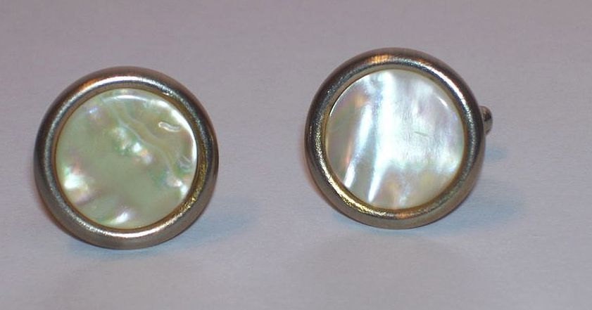 Round Goldtone Metal CuffLinks with Mother Of Pearl Center Stones  on Sale 5.00