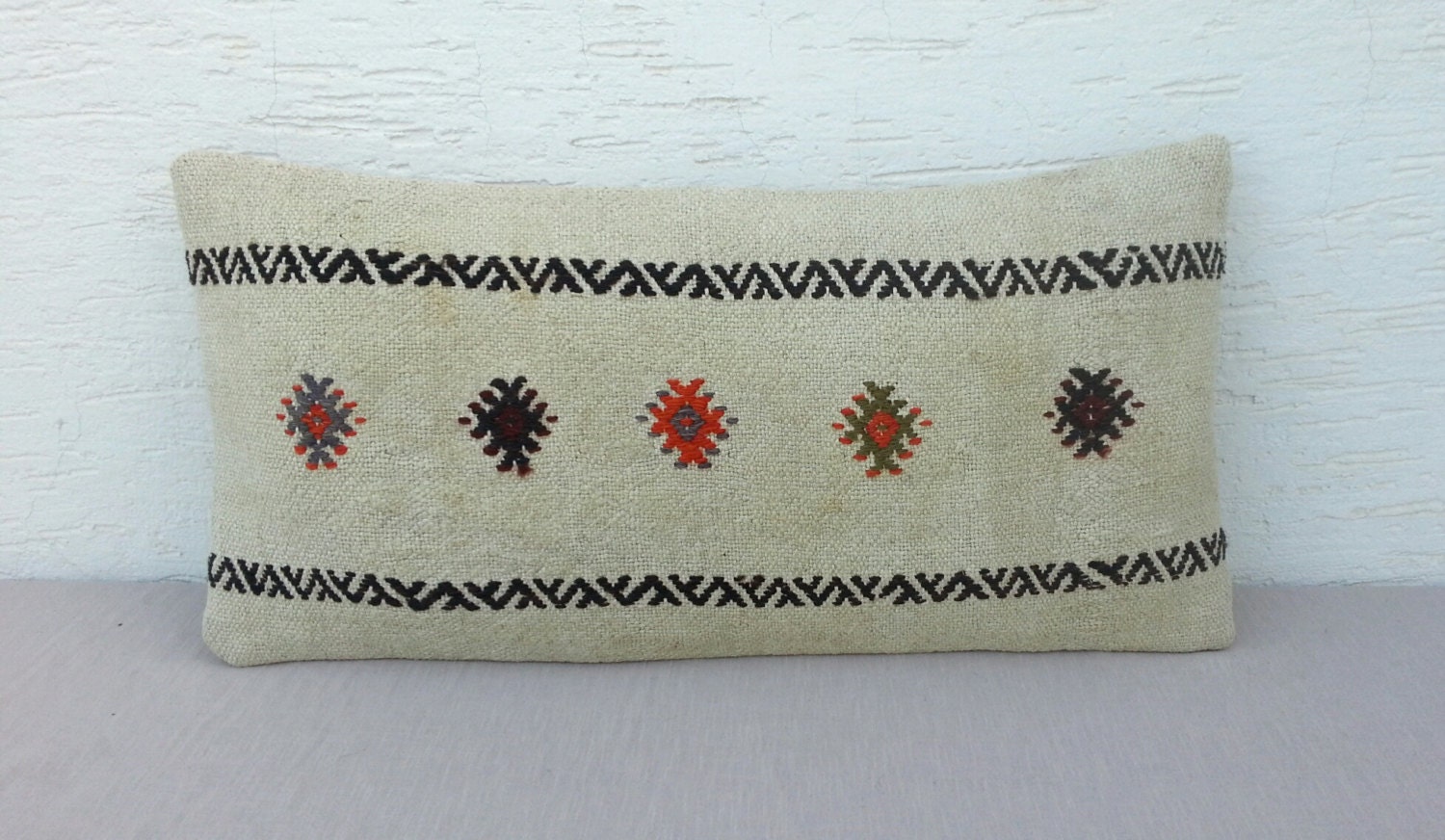 FAST SHIPPING/Vintage Home Decor Embroidered Handmade Long White  Turkish Kilim Pillow Cover,Decorative Throw Pillows,Lumbar  Pillow.