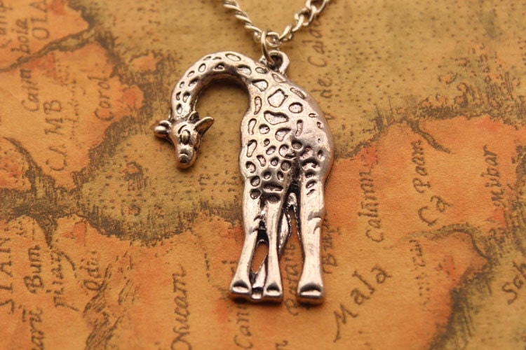 giraffe necklace,retro silver giraffe necklace---N003