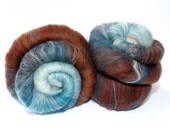 Batt - blue - brown - 21 micron Merino - 100g/3.50z  - MUDDY WATERS