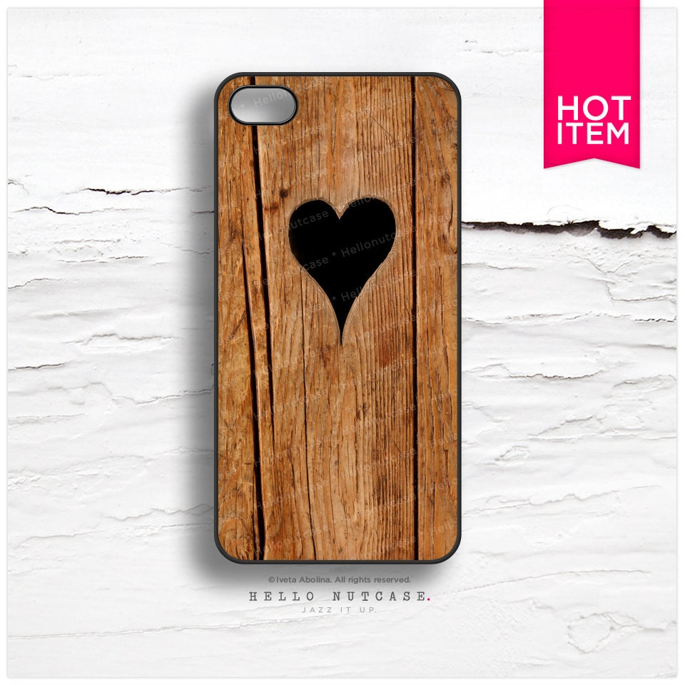 iPhone 4 and iPhone 4S case, Wood and Heart iPhone case design, Rustic Wood iPhone cover T11
